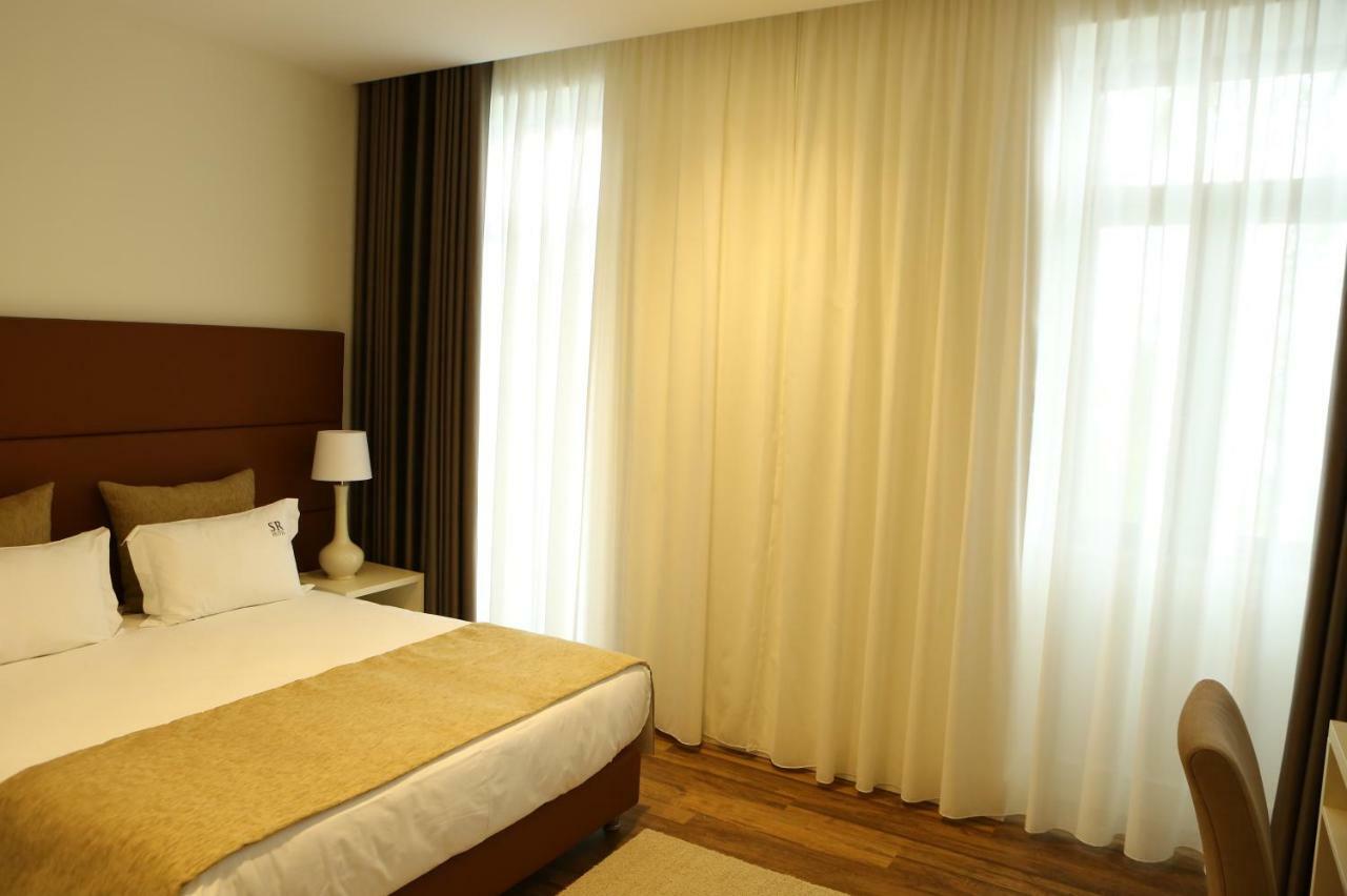 Hotel Solar Do Rebolo Олівейра-ду-Ошпітал Екстер'єр фото